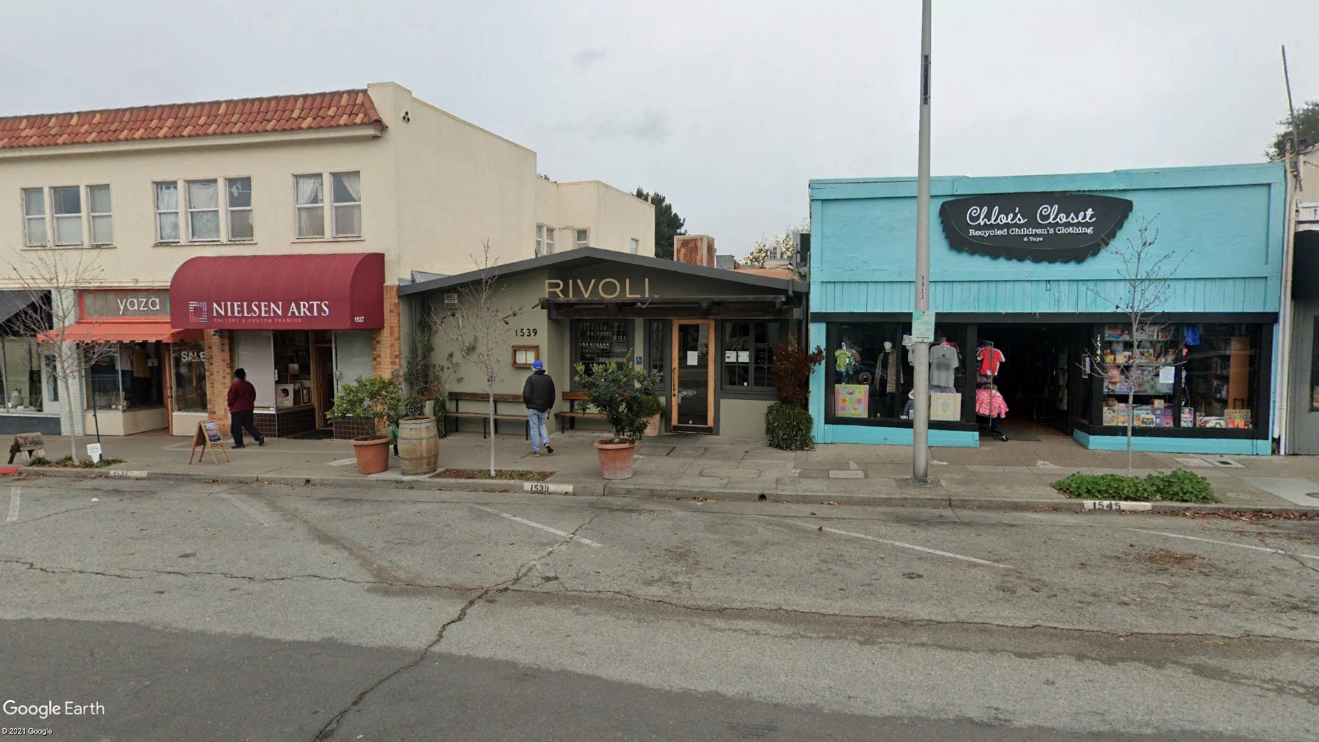 A Korean Superette is Headed for Berkeley's Busy Solano Avenue