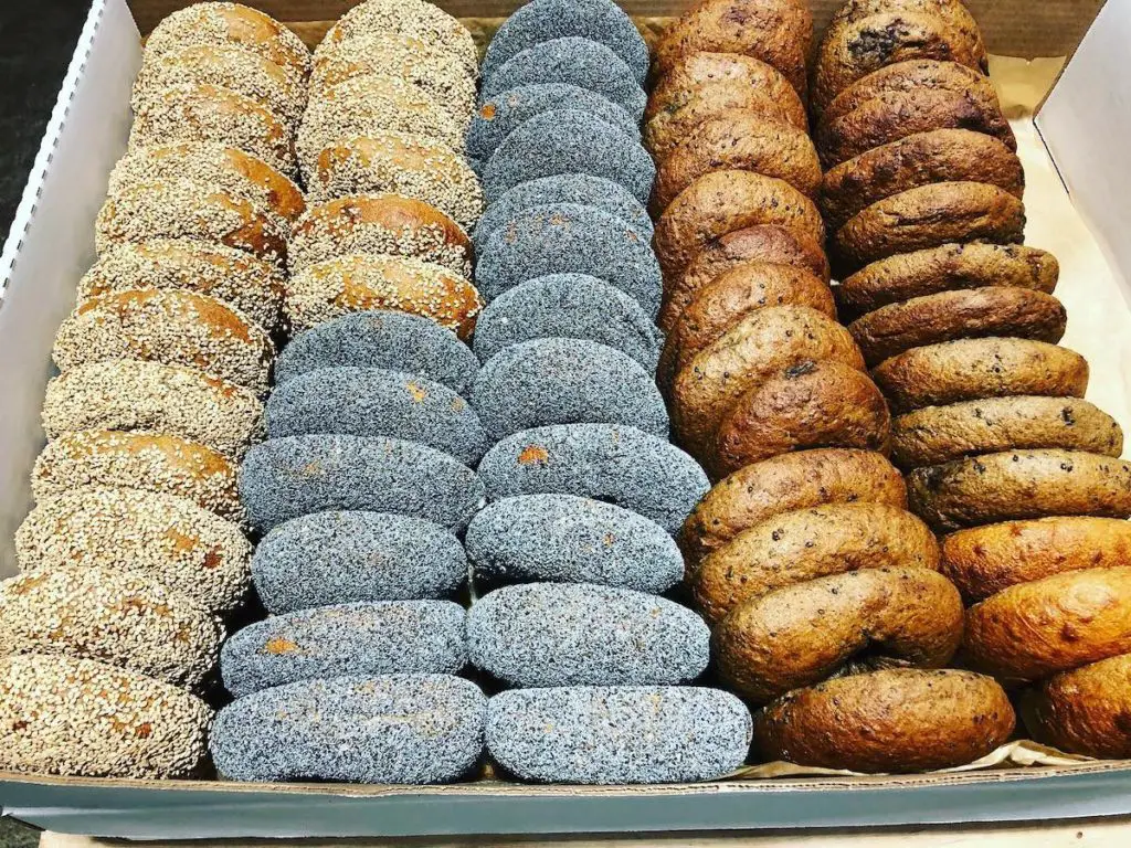 Midnite Bagel Signs Lease on First Brick and Mortar Shop