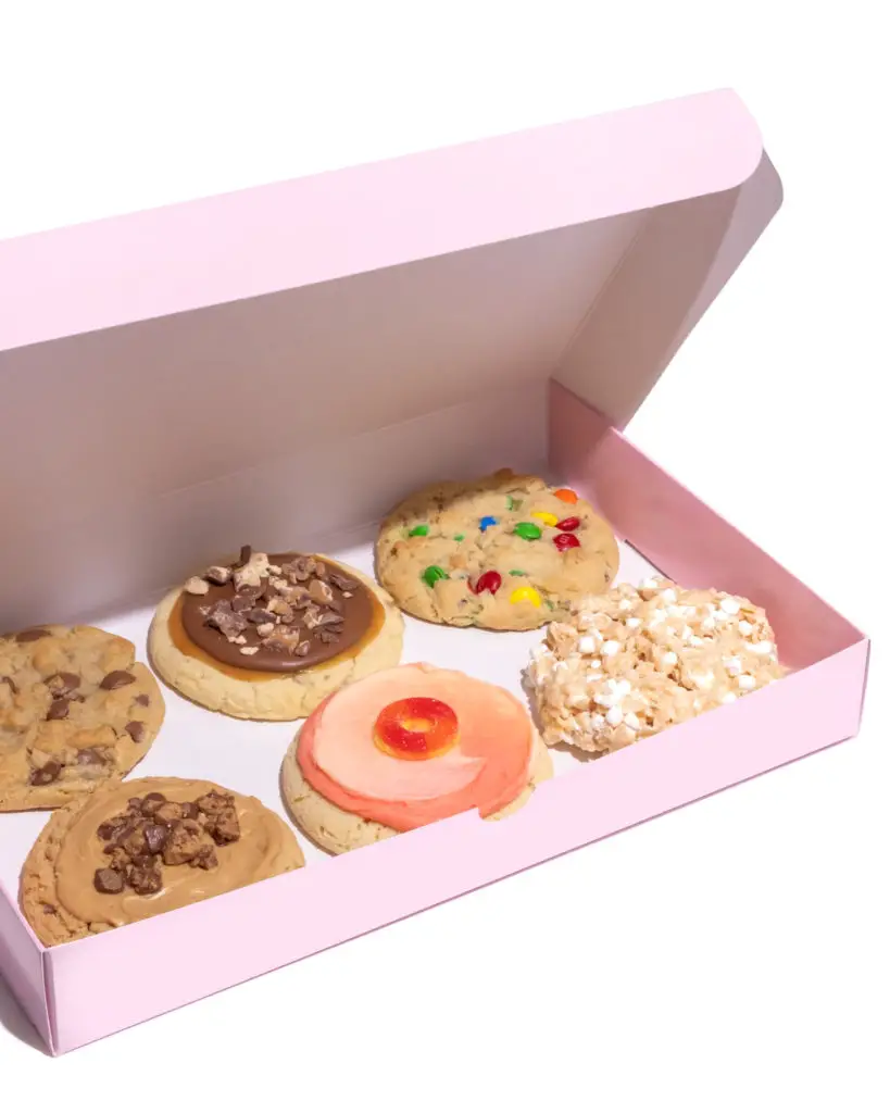Foster City Crumbl Cookies Opens on July 22