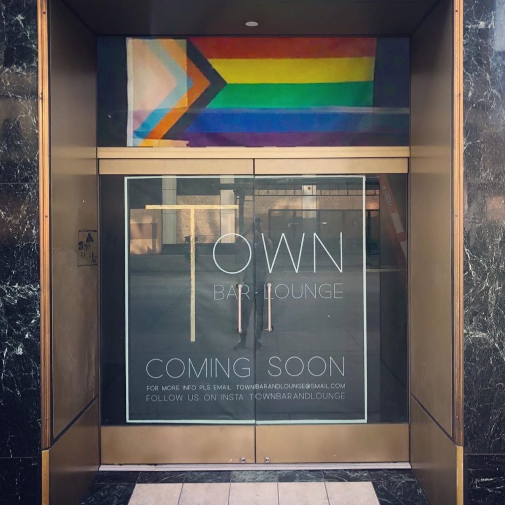 Town Bar and Lounge Gets Ready for Fall Debut in Oakland